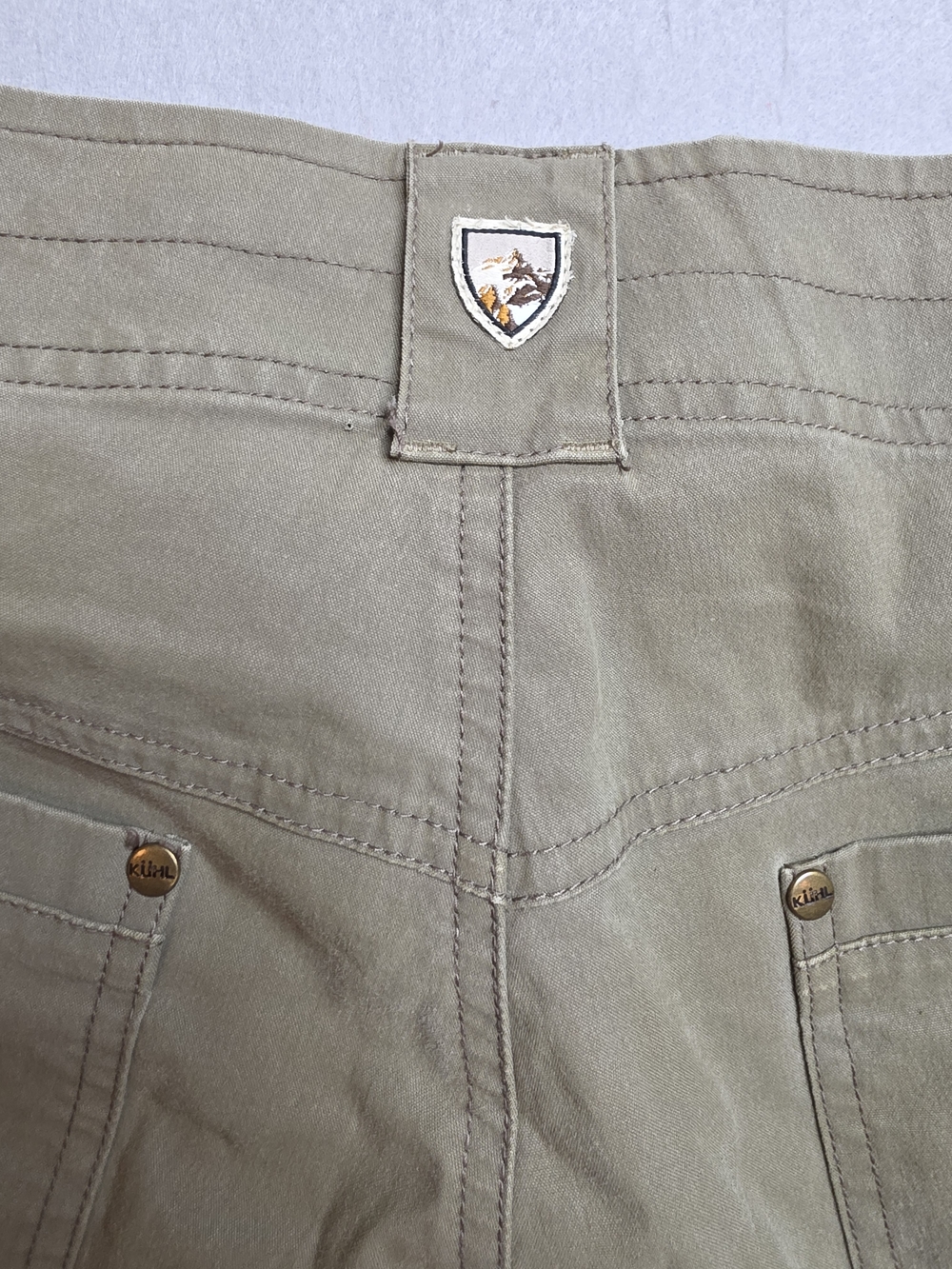 Kuhl Revolvr Pants Mens 35x34 Beige Vintage Patina Dye Side Pocket - Picture 11 of 11